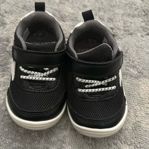 Baby shoes